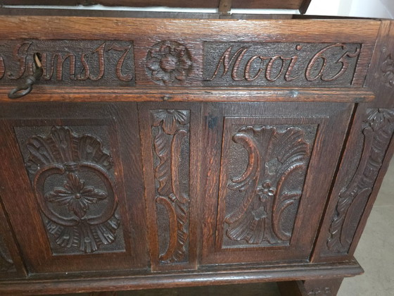 Wunderschöne antike Brauttruhe aus Eiche aus dem Jahr 1765 – Aufbewahrungsschrank, Wood (photo 10 of 17)