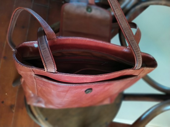 Image 1 of Vintage Leather Ladies Handbag Brand Il Cigno
