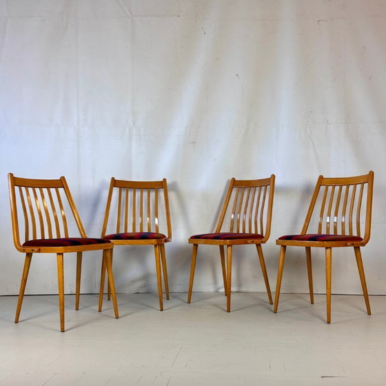 Image 1 of Satz von 4 ungarischen Esszimmerstühlen von Gabriel Frigyes, 1960er Jahre