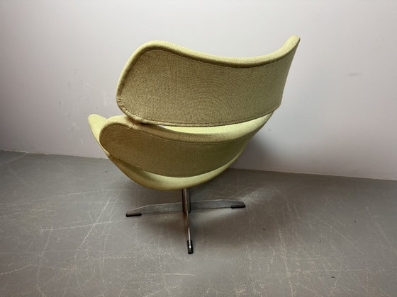 Image 1 of Mid-Century Spacious Easy Lounge Chair in Mint Green Fabric Upholstery and Aluminium Pedestal Designed by Enrico Walles.