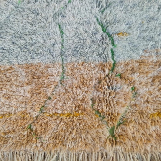 Image 1 of Tapis marocain artesanal en laine 200cmx150cm