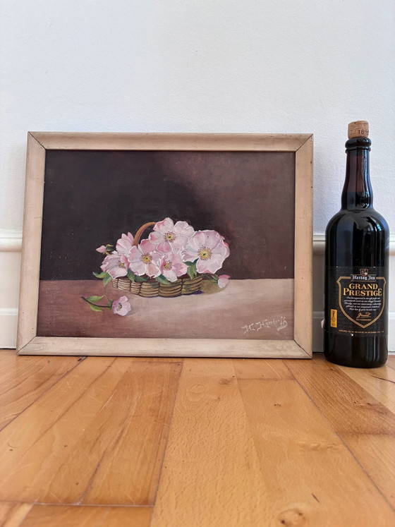 Image 1 of Vintage original flower oil painting, floral still life art