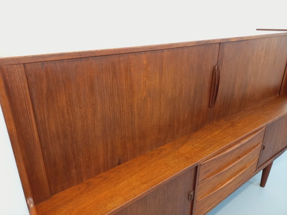 Image 1 of Vintage Scandinavian mid-height sideboard Ib Kofod-Larsen for Faarup Møbelfabrik in teak from the 60s