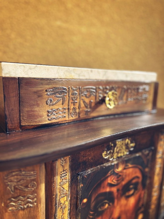 Image 1 of Comodino in stile Art Déco con un restyling