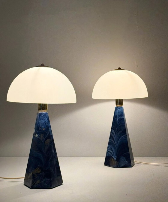 Image 1 of Set di 2 lampade da tavolo vintage con base in marmo 'Lambada da Tavolo', modello: Prisma, Italia