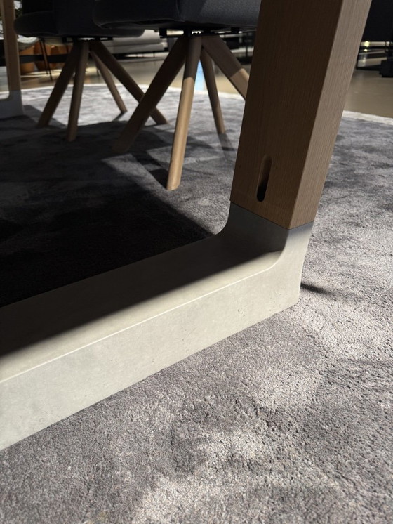 Image 1 of Arco Base dining table