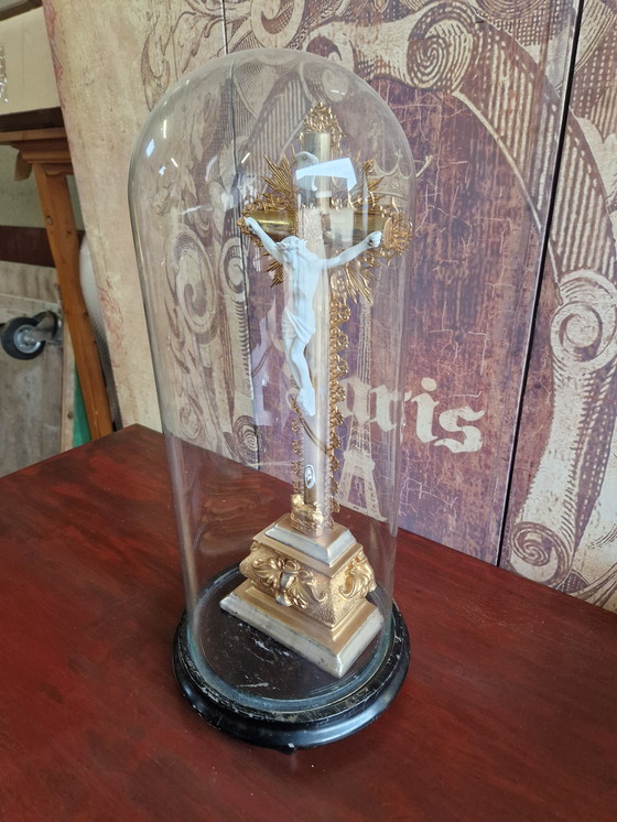 Image 1 of Antique bell jar with crucifix 50x20