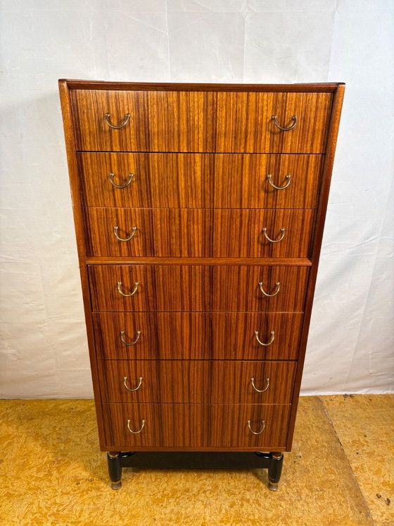 Vintage G-Plan Librenza Tola Bois Tallboy | Années 1950 | E. Gomme. Un superbe exemple de design britannique (photo 2 of 9)