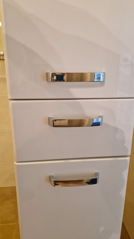 White Storage cabinet with wooden accents, Metal, Modern (photo 6 of 7)