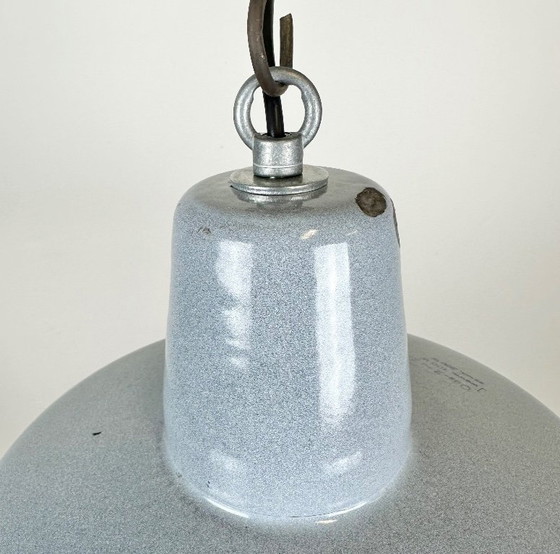 Image 1 of Industrielle, graue Emaille-Hängeleuchte aus den 1960er Jahren