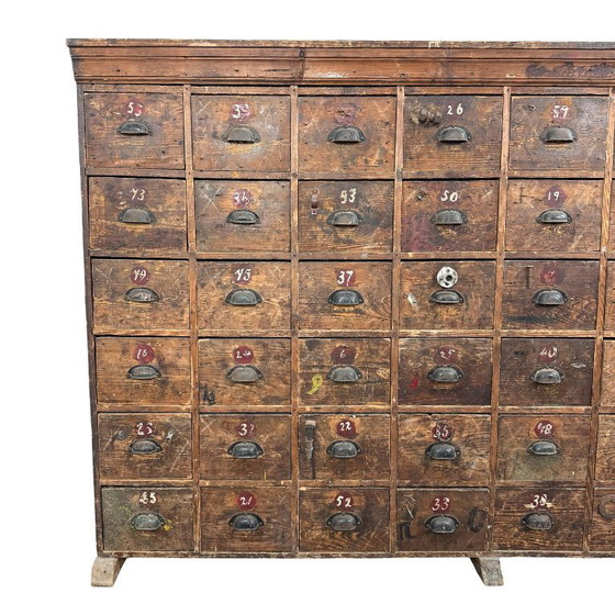 Image 1 of Gran cómoda antigua – mueble industrial con 48 cajones