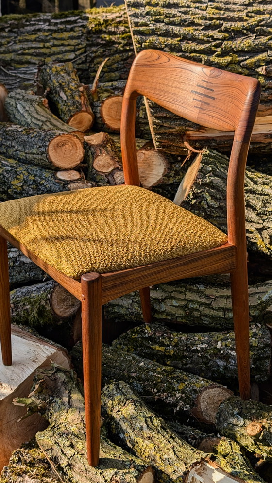 Image 1 of Johannes Andersen - Set of 4 Danish Teak Vintage Chairs - Produced by Uldum Møbelfabrik