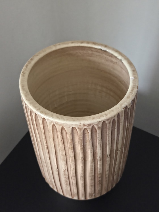 Image 1 of Vintage ribbed vase