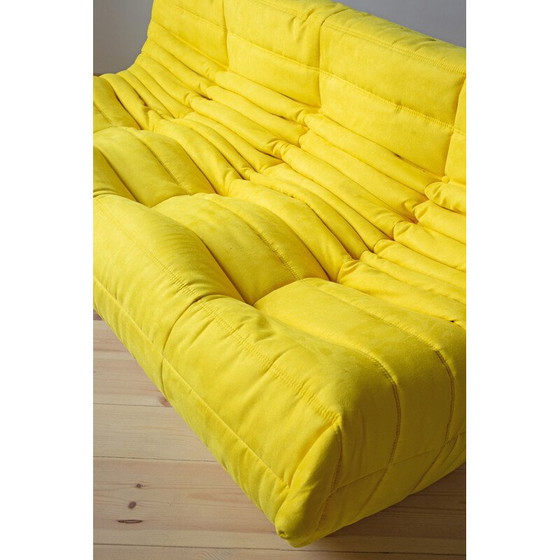 Image 1 of Ensemble salon vintage Togo en microfibre jaune par Michel Ducaroy pour Ligne Roset, France 1970