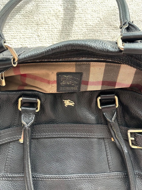 Image 1 of Burberry zwarte leren handtas