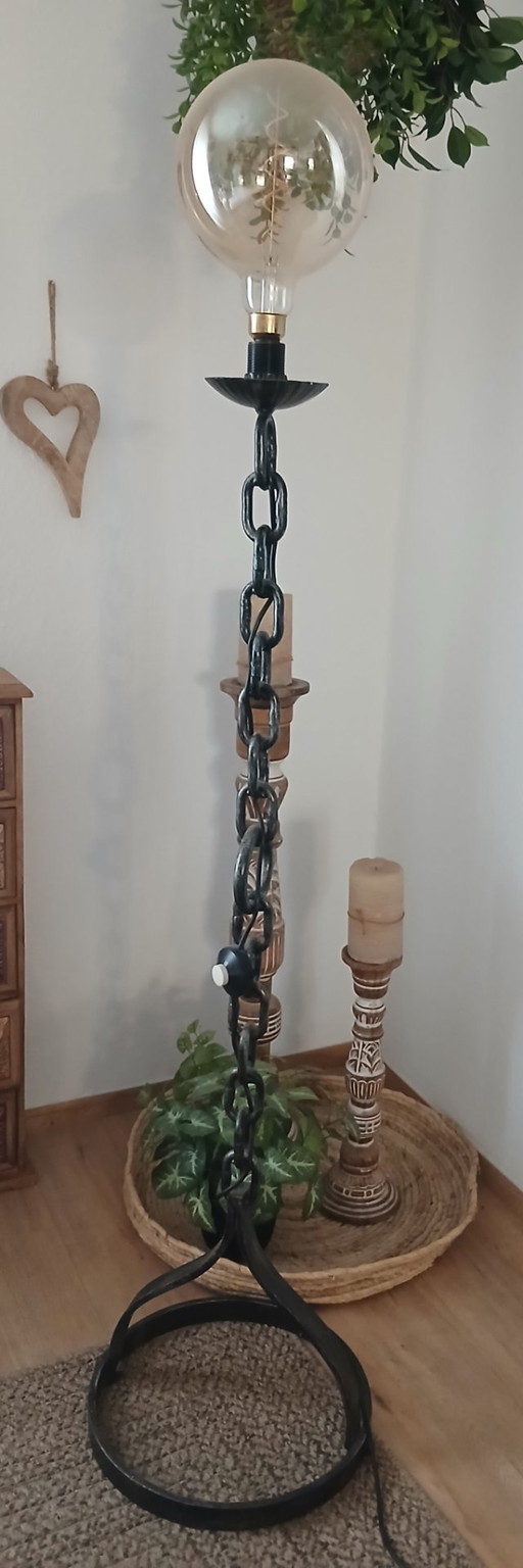 Brutalistische vintage vloerlamp uit de jaren 60/70 – vloerlampen, Cast Iron (photo 2 of 6)