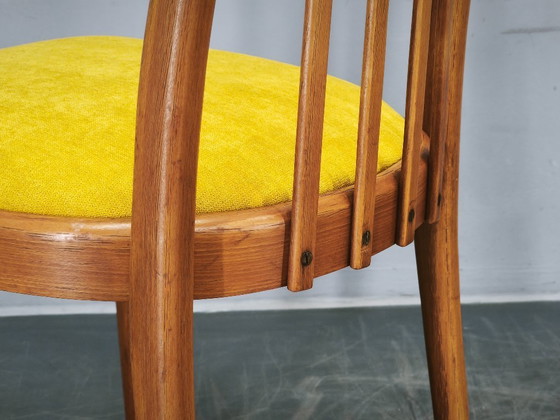 Image 1 of Ensemble de 4 chaises de salle à manger TON en hêtre, style Mid-Century, Tchécoslovaquie, années 1970