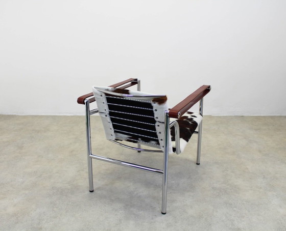 Lc1 Chair Le Corbusier Cassina Charlotte Perriand Seats I, Dining chairs, Metal, Leather, White (photo 7 of 12)