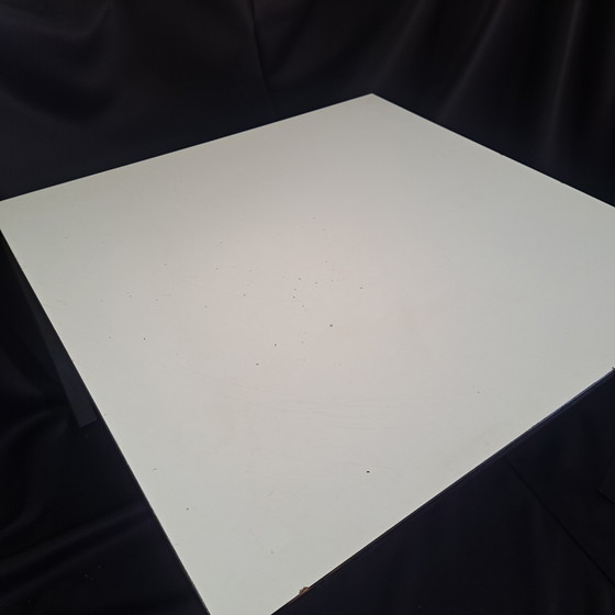 Image 1 of Table basse Friso Kramer modèle "Facet" - Ahrend de Cirkel, 1959