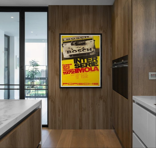 Orsche Interserie Imola 1972 – Póster Porsche vintage original de Atelier Strenger – Moderno de mediados de siglo – 102x76 cm