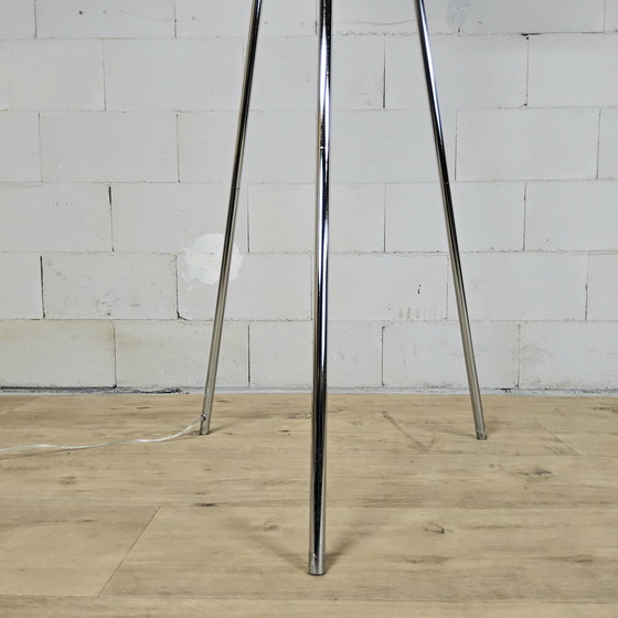 Image 1 of Zuiver tripod floor lamp white fabric shade chrome leg / tripod lamp / dutch design floorlight