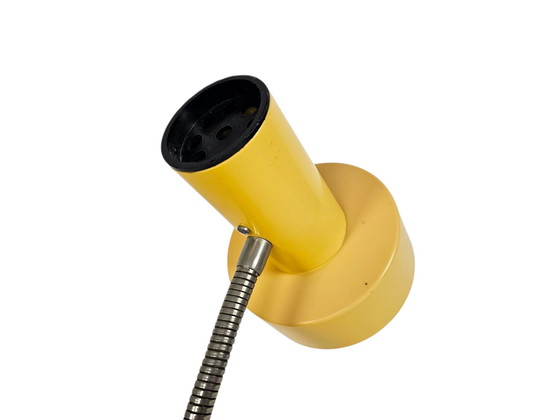 Image 1 of Herda - Hala Zeist style - lampada da tavolo - lampada da tavolo - giallo ocra - collo flessibile - anni '60