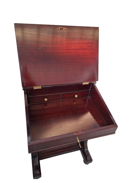 Image 1 of Eleganter Schreibtisch „Davenport“ aus Mahagoni