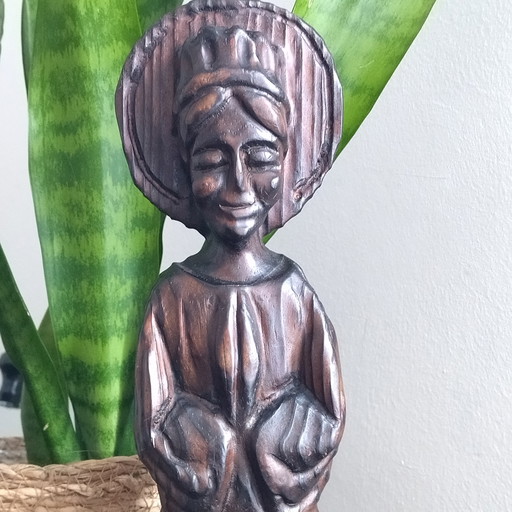 Sculpture en bois de la Vierge Marie 