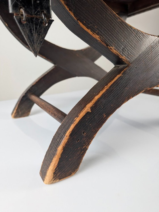 Image 1 of Sgabello curule coloniale spagnolo in pelle e ferro battuto, Messico, anni '40