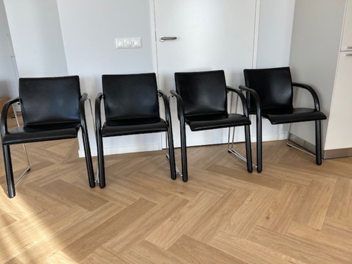 4 chaises Thonet S320 P