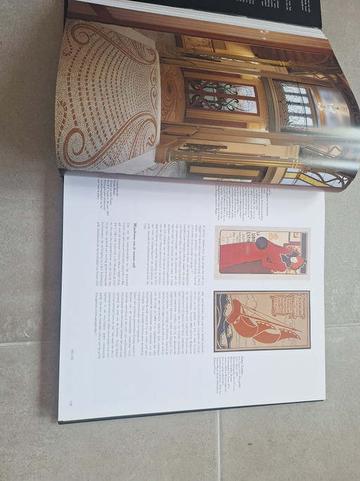 Libro de mesa de café Art Nouveau