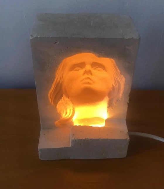 Brutalist Kinetic Art Table Lamp – Stone (photo 8 of 20)
