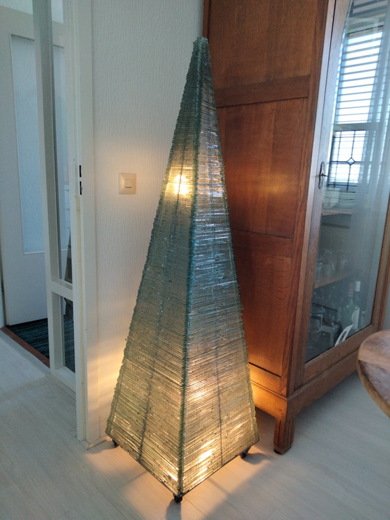 Image 1 of Handgefertigte balinesische Stehlampe