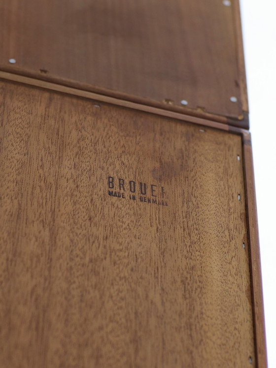Image 1 of Cassettiera con vetrina Brouer in teak, vintage danese anni '60
