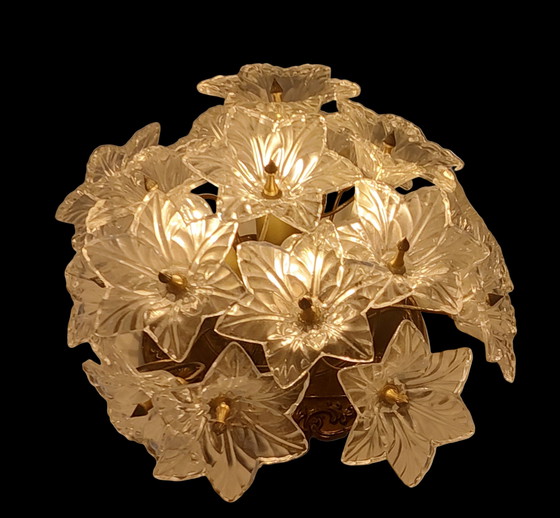 Image 1 of Bloemvormige wandlamp in art nouveau-stijl van Murano-glas, gemaakt door Venini.