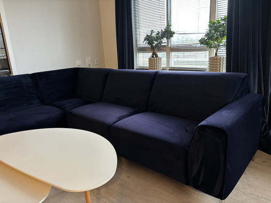 Image 1 of Navy velvet corner sofa