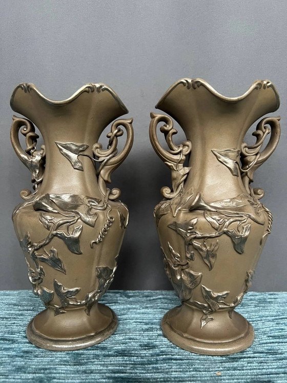 Pair of vases. (photo 6 of 6)