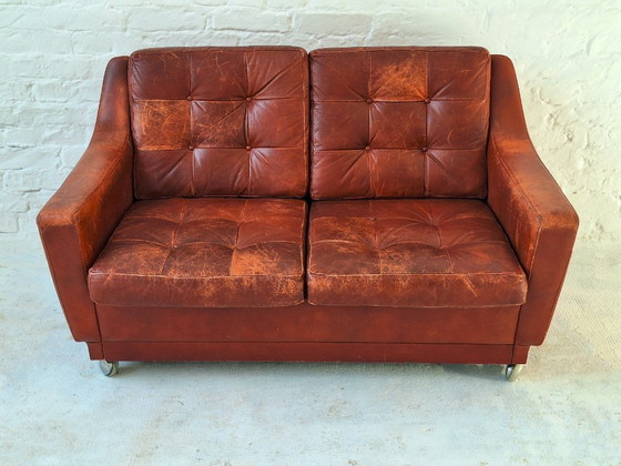 Mid Century Patchwork Tufted Patiniertes Ledersofa, 1960er Jahre – 2 Sitzer Sofas (photo 4 of 6)