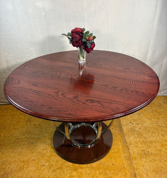 Image 1 of Vintage ronde eettafel in art-decostijl – eikenhouten blad en chromen onderstel – designgeïnspireerd. Breng tijdloze elegantie i
