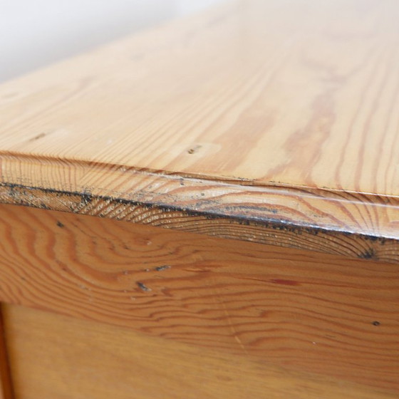 Image 1 of Commode vintage 5 tiroirs avec poignées en laiton