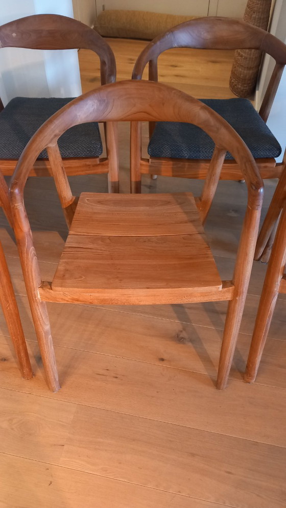 Image 1 of Holzstühle