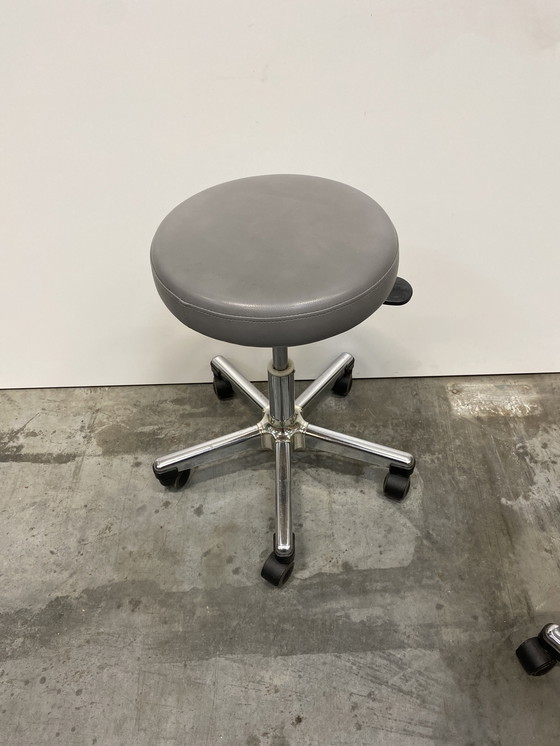 Image 1 of Kruk op wielen - Grijs - 2 pièces