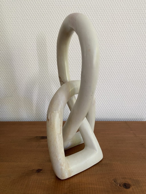 Statua dell'infinito in marmo H 45 L 15 P 14 cm