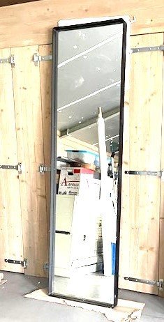 Image 1 of 1x Standing Mirror With Black Edge, Suitable For A Hallway Or Living Room. Article à poser sur le sol.