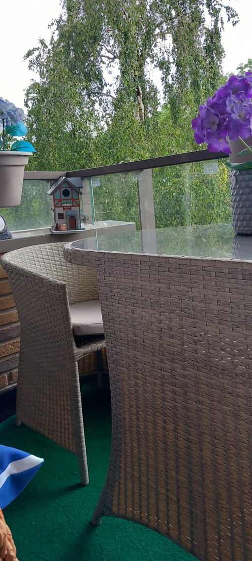 2-person bistro dining area outside or inside