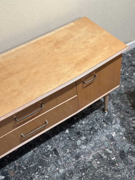 Image 1 of Vintage Retro Mid-Century Dressoir – Esdoorn