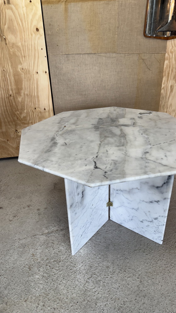 Image 1 of Tavolo da pranzo ottagonale in marmo