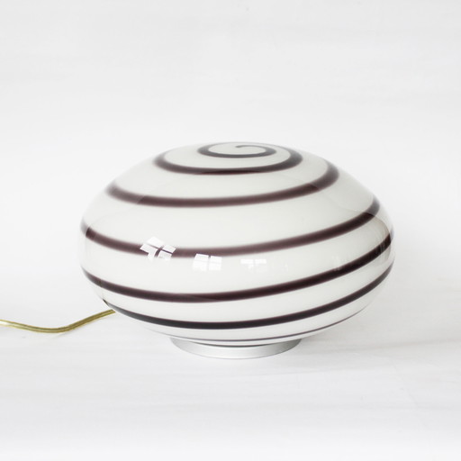 Lámpara Eglo Swirl de cristal con forma de cebra