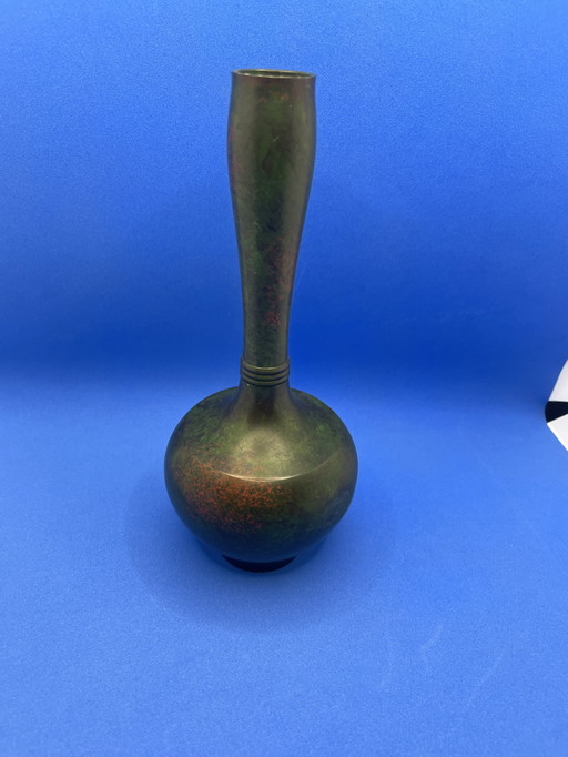 Japans bronzen vaasje