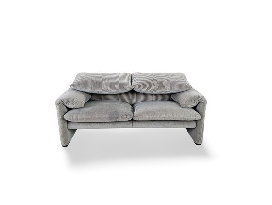 Image 1 of Cassina Maralunga 2-zitsbank Vico Magistretti corduroy stof bruingrijs